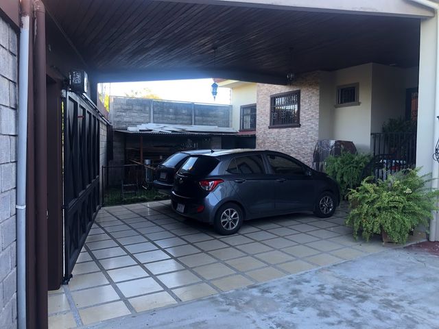 Casa de habitacion en Desamparados de Alajuela — foto 3 de 10