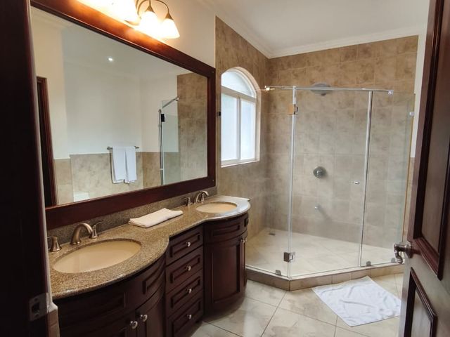 Condominios La Reserve B#2 — photo 5 of 12