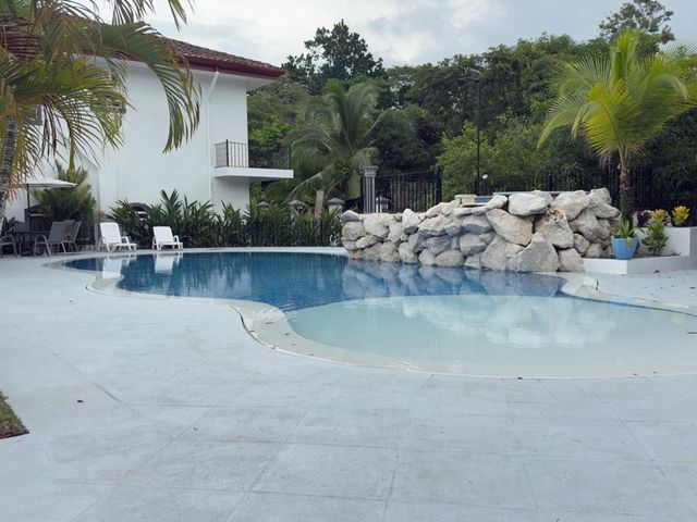 Condominios La Reserve B#2 — photo 7 of 12
