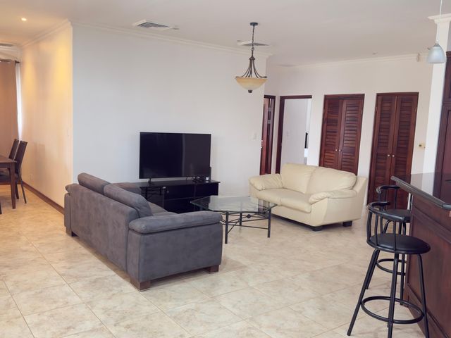 Condominios La Reserve B#1 — photo 7 of 11