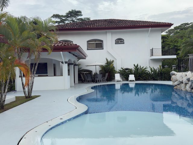 Condominios La Reserve B#1 — photo 10 of 11
