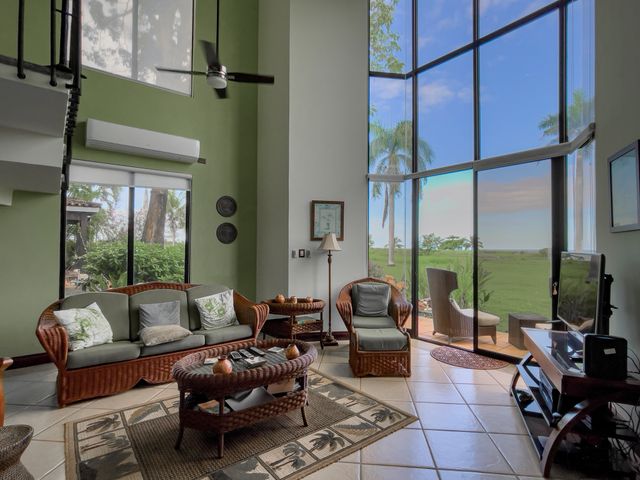 Villa Vista Bonita — photo 16 of 18