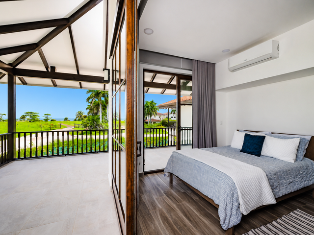 Villa Oceanía — photo 4 of 19