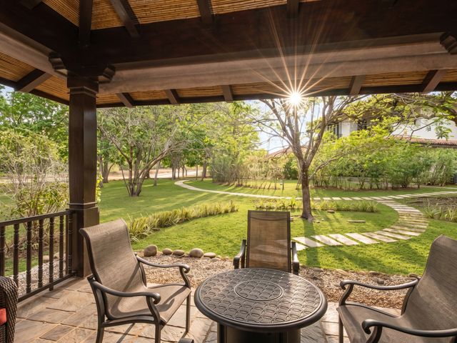 Villa Encanto — photo 16 of 20