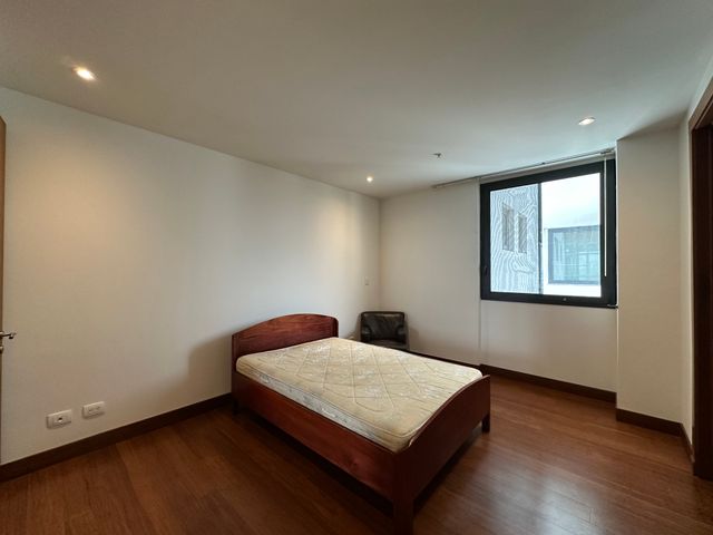 Venta de Apartamento en Frente de La Sabana — photo 2 of 19