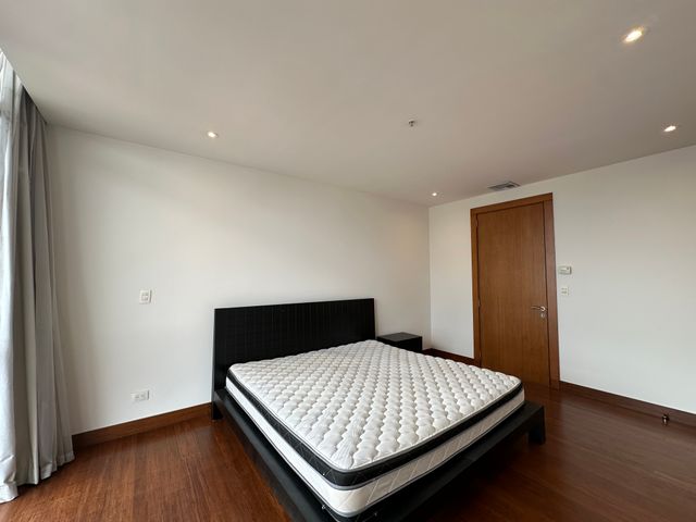 Venta de Apartamento en Frente de La Sabana — photo 9 of 19