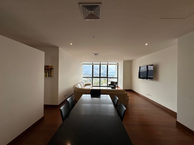 Venta de Apartamento en Frente de La Sabana — photo 18 of 19