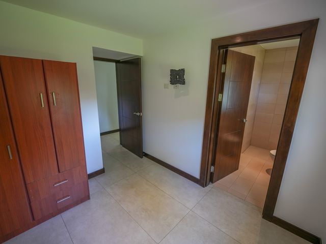 Venta y Alquiler de Residencia de Lujo en Condominio Montaña del Sol — photo 7 of 21