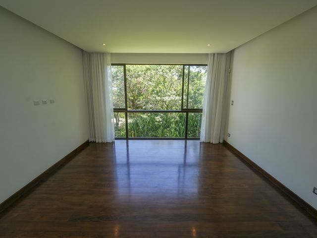 Venta y Alquiler de Residencia de Lujo en Condominio Montaña del Sol — photo 10 of 21