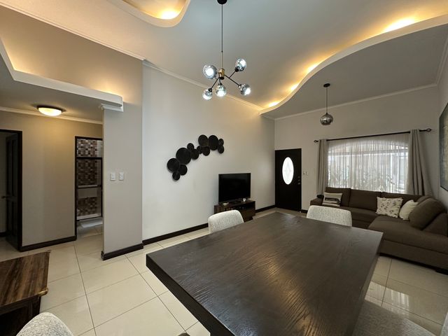 Venta de Casa en Condominio en Sabanilla Montes de Oca — photo 8 of 17
