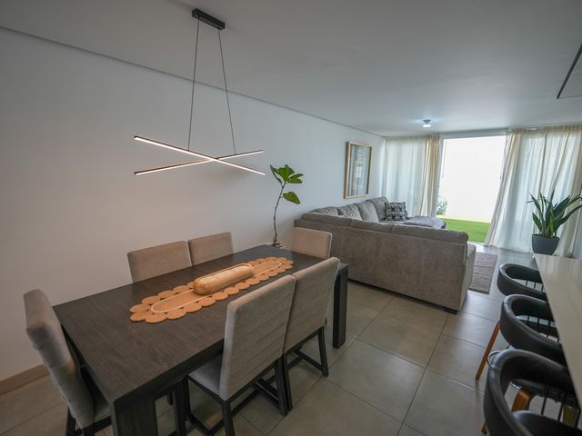 Condominio 3-10 Escazú | Casa Esquinera | 3 Habitaciones — photo 18 of 20