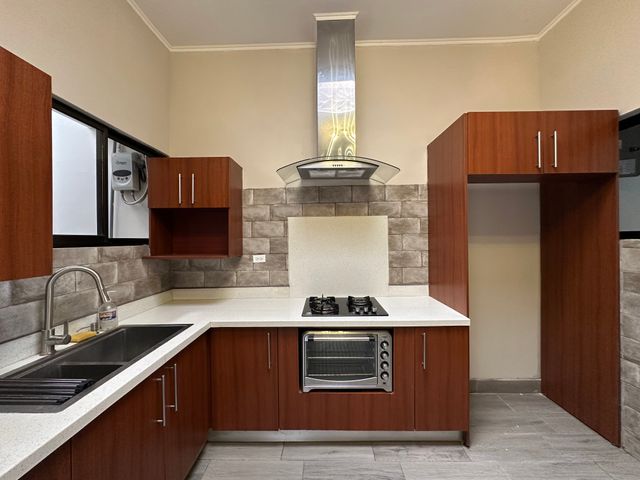 Rohrmoser La Favorita | Casa con Uso de Suelo Mixto | 5 Parqueos — photo 16 of 20