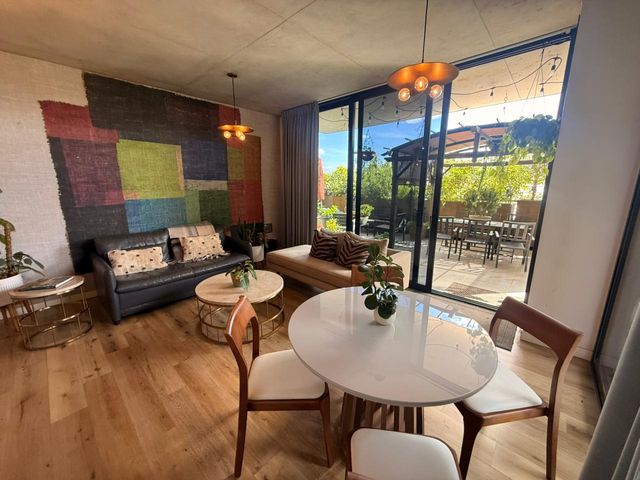 Escazú Village | Terraza Privada de 74 m² | Apartamento Esquinero — photo 2 of 19