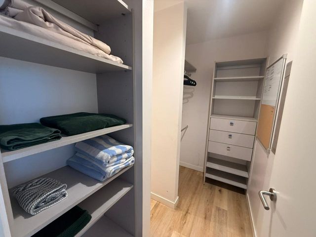 Escazú Village | Terraza Privada de 74 m² | Apartamento Esquinero — photo 7 of 19