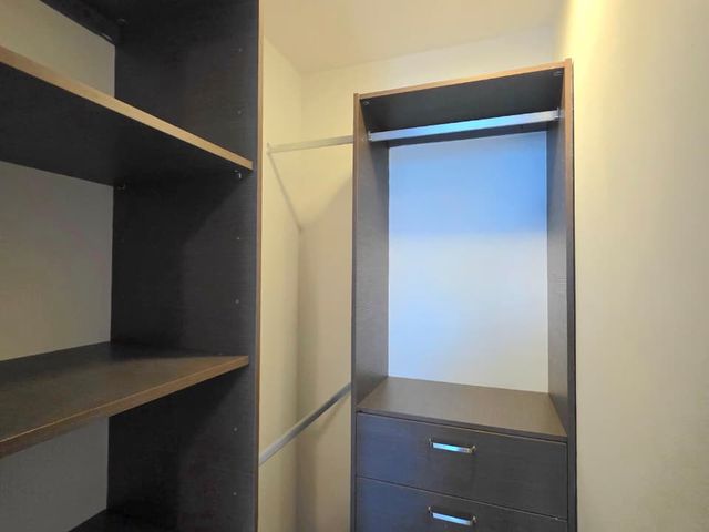 Torres de Paseo Colón | Piso 18 | Vista Panorámica | 2 Habitaciones — photo 5 of 16