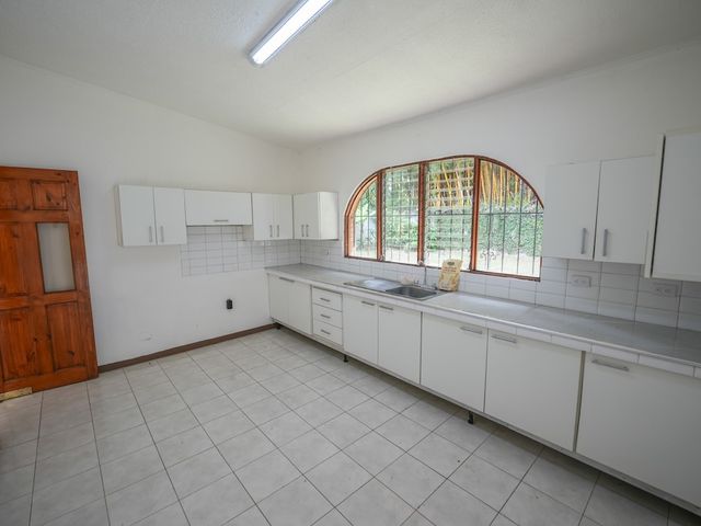 Casa Independiente | Guayabos | 3 Habitaciones | 4 Parqueos — photo 9 of 20