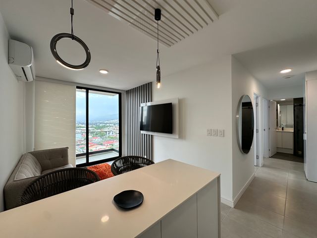 Sky Garden Nunciatura | Vista Oeste | Amueblado | Piso 12 | 2 Habitaciones — photo 4 of 18
