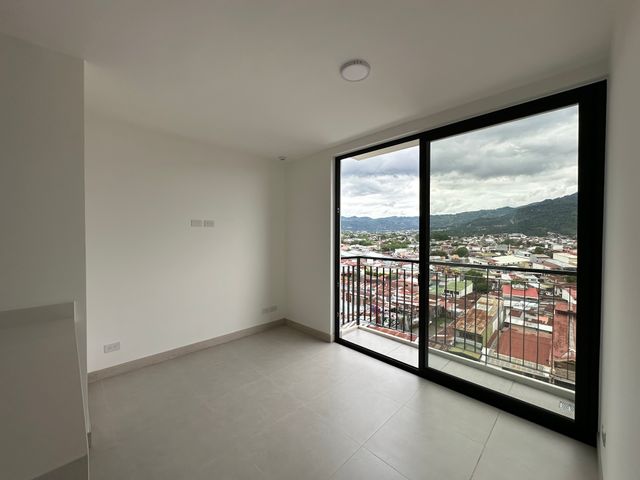 SkyHouse | Precio de Oportunidad | Piso 10 | 2 Habitaciones — photo 8 of 17