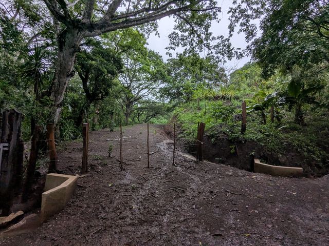 Terreno junto a la entrada Cristo Redentor Nicoya — photo 1 of 5