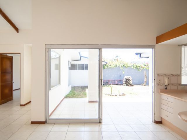 Casa hermanos — photo 4 of 6