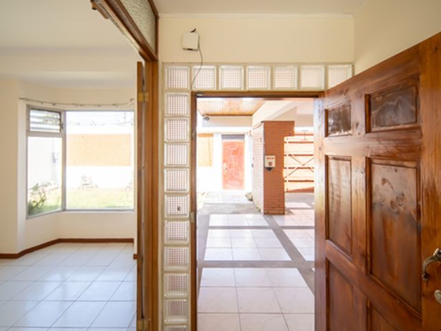 Casa hermanos — photo 5 of 6