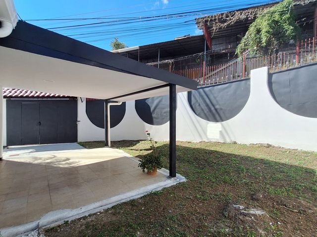 VENTA Casa de un piso con 2 habitaciones — photo 21 of 26