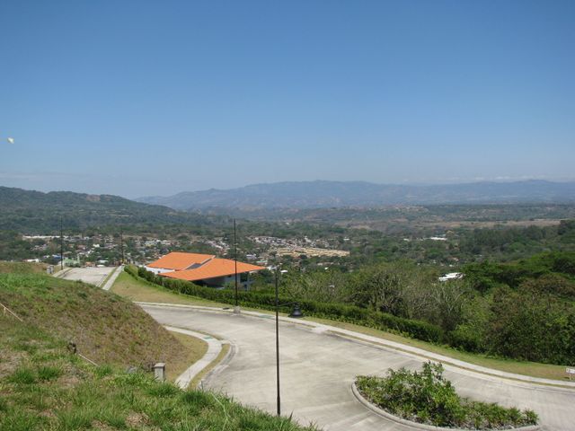 VENTA Gran lote en condominio en Ciudad Colón — photo 13 of 14