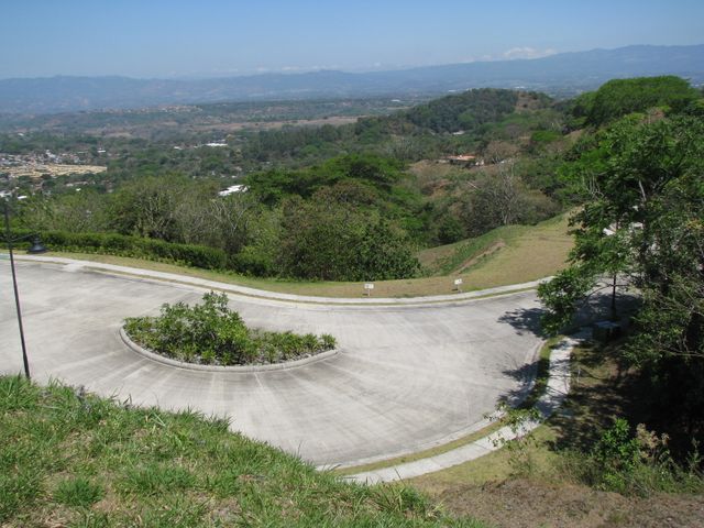 VENTA Gran lote en condominio en Ciudad Colón — photo 14 of 14
