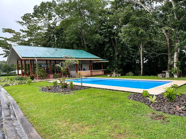 VENTA Lote con vista al volcán, condominio en La Fortuna — photo 8 of 18