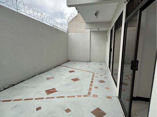 Alajuela Centro Baviera — photo 19 of 26