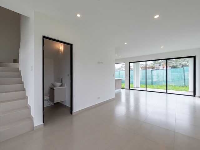 Condominio Villa del sol — photo 2 of 5
