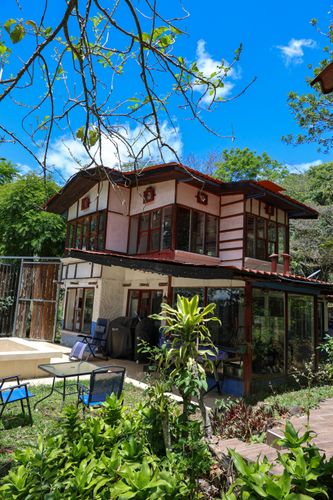 Montaña para proyecto o retiro, Enjoy Food, primera entrada a la derecha, San José Province, Acosta, Vicentinos, Costa Rica — photo 2 of 5