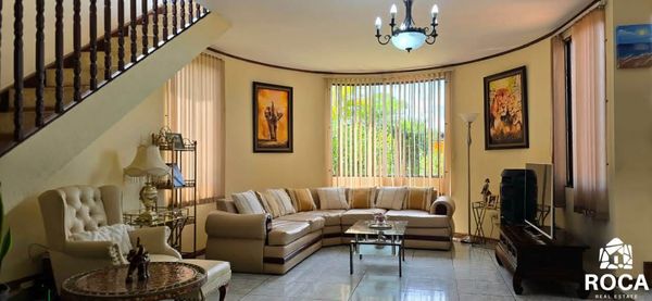 Amazing mountain and city view house for sale, San José Province, San Isidro de El General, Costa Rica — foto 4 de 5