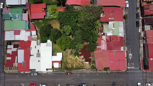 1,186 m2 Commercial Lot close to the CENTRAL PARK!, Alajuela Province, Grecia, Costa Rica — foto 2 de 4