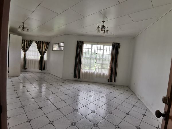 Casa con Terreno de 5.000m2 en Guápiles, Guápiles, Limón Province, Pococí, Costa Rica — photo 5 of 5