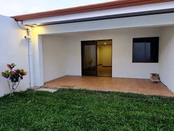 Casa Blanca, Residencial Casa Blanca, Calle la Carpintera, Heredia Province, Heredia, Monterrey, Costa Rica — photo 5 of 5