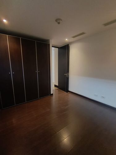 Loft de Lujo en Avenida Escazú 150 m² de Diseño Contemporáneo, Avenida Escazú, Avenida 2, San José Province, San Rafael de Escazú, Costa Rica — foto 5 de 5