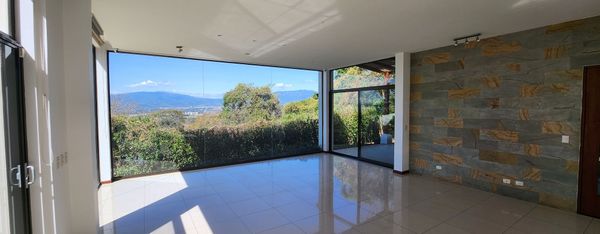 Espectacular Casa Independiente con Vistas Panorámicas en Brasil de Mora, Ciudad Colón, San José, Costa Rica — foto 5 de 5