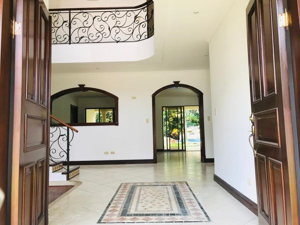 Lujosa Residencia con Piscina en Valle del Sol – El Estilo de Vida que Usted Merece en Lindora, San José Province, Pozos, Valle del Sol, Costa Rica — photo 3 of 5