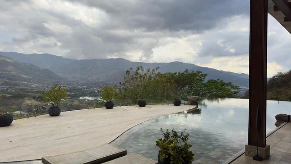 Residencia de Ultra-Lujo en Santa Ana con Vistas Panorámicas – 1,500 m2, Villa Real Pozos, San José Province, Santa Ana, Ecoresidencial Villa Real, Costa Rica — photo 2 of 5