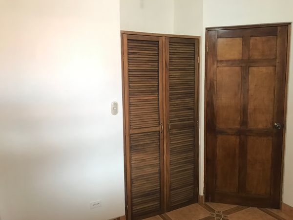 Apartamento en Planta Alta, Heredia Province, San Antonio de Belén, Costa Rica — photo 2 of 5
