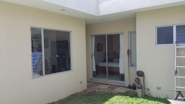Casa vendo o cambio, Verolis Avenida 1, Heredia, San Francisco, Esmeralda, Costa Rica — foto 2 de 5