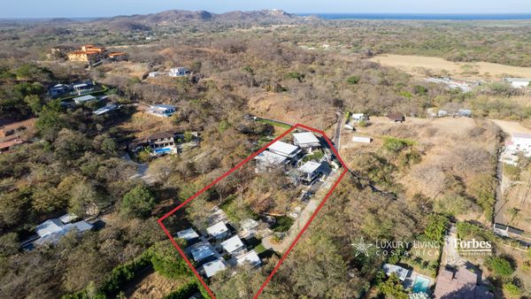 Luxury Villas Investment Property in Tamarindo, Costa Rica, Tamarindo Beach Costa Rica, Guanacaste Province, Tamarindo, Costa Rica — photo 2 of 5
