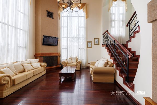 21352 - Family Residence: Security and Strategic Location, Altamonte, Granadilla, San José, Costa Rica — photo 1 of 5