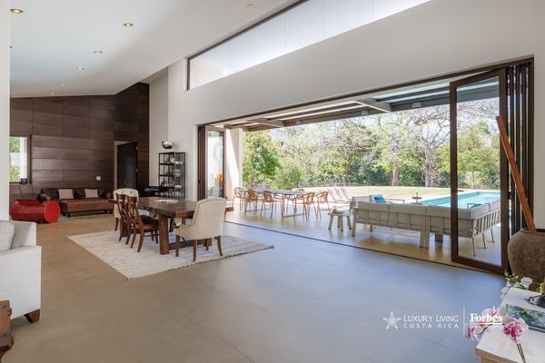 21311 - Single-Level Luxury Home with 6 Bedrooms, Pool, and Large Garden, San José Province, Río Oro, Hacienda del Sol, Costa Rica — foto 5 de 5