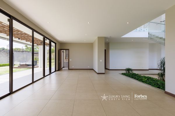 19924 – Modern new luxury home for sale in Residencial La Hacienda, La Hacienda, San José Province, Río Oro, Costa Rica — photo 5 of 5