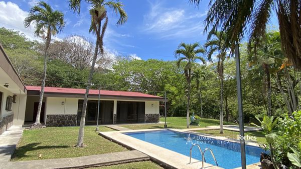 21391 - Spacious Estate for Rent with Pool and Deer in Ciruelas, Calle Las Ciruelas, Alajuela Province, Alajuela, Ciruelas, Costa Rica — photo 4 of 5
