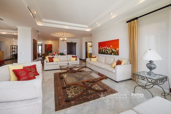 21230 - Luxury 439 m² Apartment with Views and Private Elevator, Valle de Tamarindo, San José Province, San Rafael de Escazú, Costa Rica — photo 3 of 5