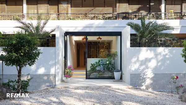 SILVESTRE BRANDED RESIDENCES- BEACH FRONT IN MAIN GUIONES, Nosara, Guanacaste Province, Nicoya, Costa Rica — photo 4 of 5