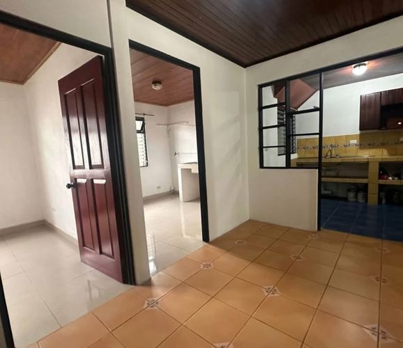 Apartamento en Barrio San José de Alajuela, BCR • Barrio San José, Alajuela Province, San José, Jardines, Costa Rica — photo 5 of 5